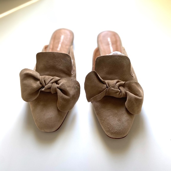 SOLD SAKS FIFTH AVENUE tan suede leather slip-in Mules - Picture 1 of 7